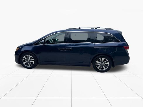 Used 2016 Honda Odyssey Touring image 4
