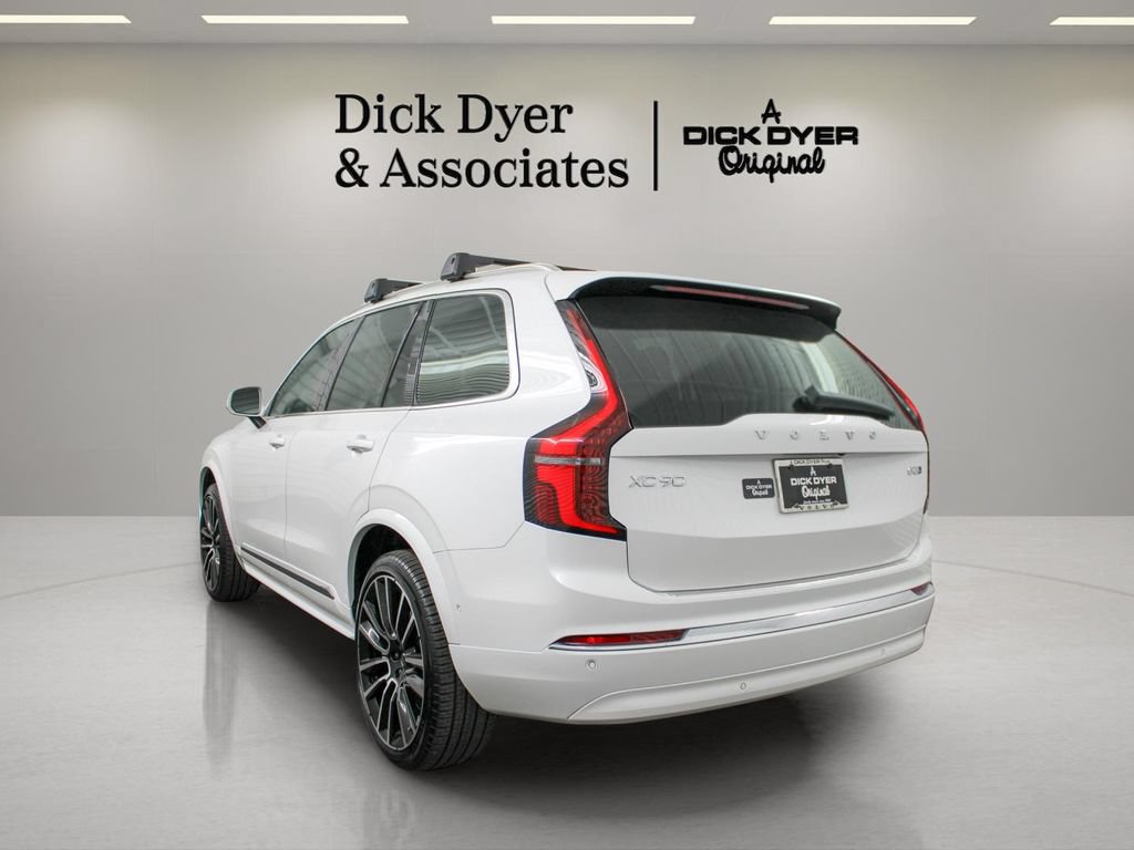 New 2026 Volvo XC90 B5 Ultra w/ Protection Package Premier AWD/4WD image 6