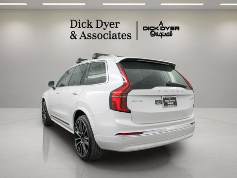 New 2026 Volvo XC90 B5 Ultra w/ Protection Package Premier AWD/4WD image 6