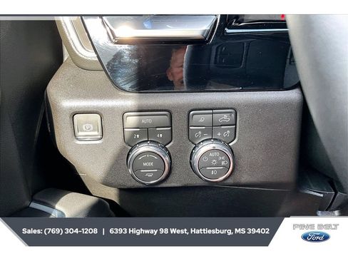 Used 2026 GMC Sierra 1500 SLT image 23