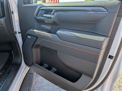 Certified 2025 GMC Sierra 1500 AT4 w/ AT4 Premium Package AWD/4WD image 25