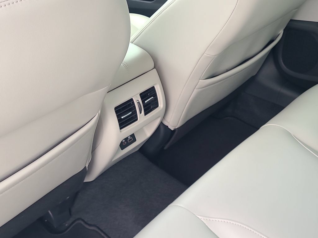 Certified 2020 Nissan Altima 2.5 Platinum FWD image 15