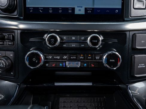 Used 2023 Ford F150 Lariat w/ Equipment Group 502A High image 26