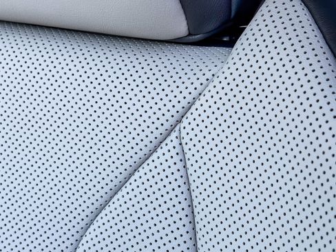 New 2026 Lexus TX 500h AWD image 27