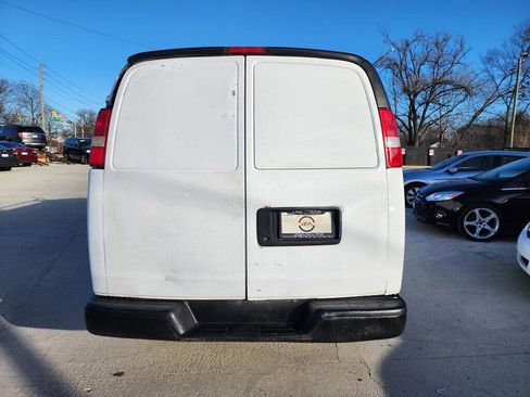 Used 2008 Chevrolet Express 2500 image 5
