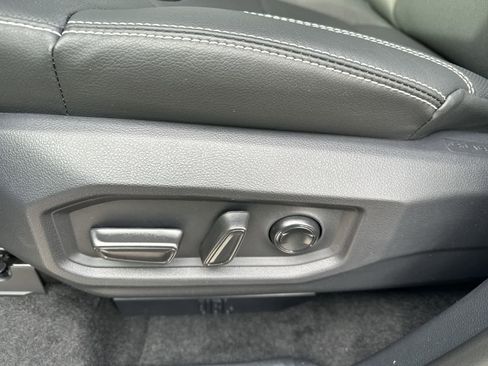 New 2026 Toyota Tundra Limited image 27