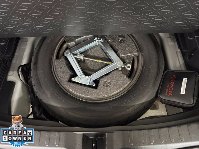 Used 2021 Toyota RAV4 Limited AWD/4WD image 40