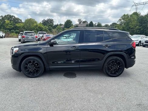 Used 2020 GMC Terrain SLE w/ Driver Convenience Package FWD image 10
