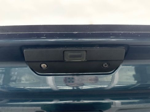 Used 2019 Chevrolet Silverado 1500 High Country w/ Technology Package image 37