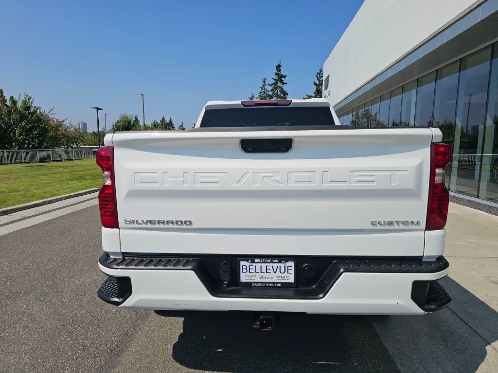 Used 2023 Chevrolet Silverado 1500 Custom AWD/4WD image 6