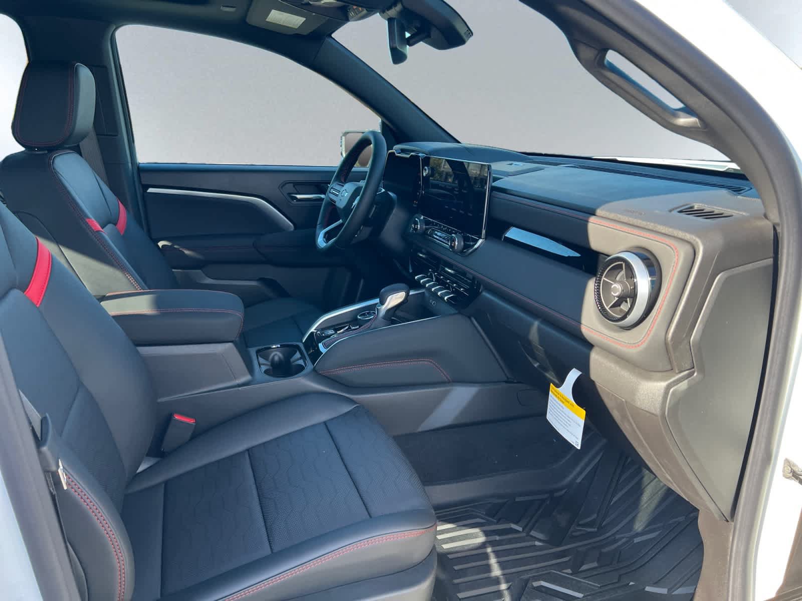 New 2026 Chevrolet Colorado Z71 w/ Technology Package AWD/4WD image 20