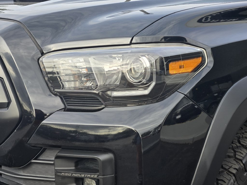 Used 2019 Toyota Tacoma TRD Pro AWD/4WD image 5