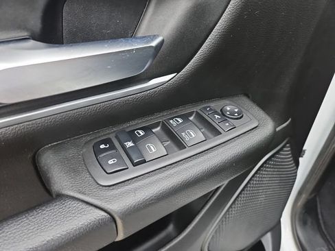 Used 2022 RAM 1500 Lone Star AWD/4WD image 23