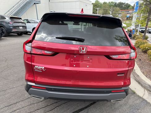 Used 2024 Honda CR-V Sport Touring image 9
