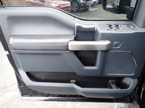 Certified 2022 Ford F350 Platinum w/ FX4 Off-Road Package image 21