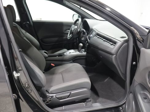Used 2020 Honda HR-V Sport image 22