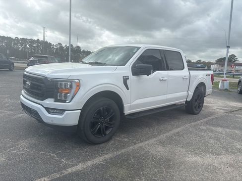 Used 2022 Ford F150 XLT w/ Equipment Group 302A High image 6