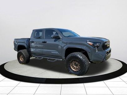 Used 2025 Toyota Tacoma SR5