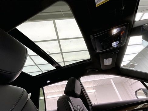 Used 2020 Cadillac XT6 Premium Luxury w/ Platinum Package image 13