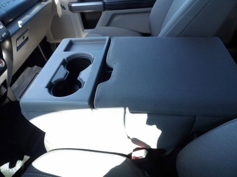 Used 2020 Ford F350 XLT image 26