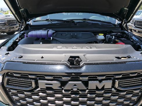 New 2026 RAM 1500 Express AWD/4WD image 24