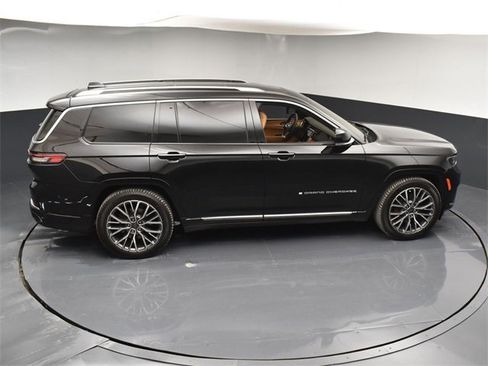 Used 2023 Jeep Grand Cherokee L Summit image 51