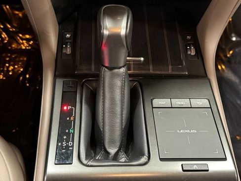 Used 2022 Lexus GX 460 Premium AWD/4WD image 33