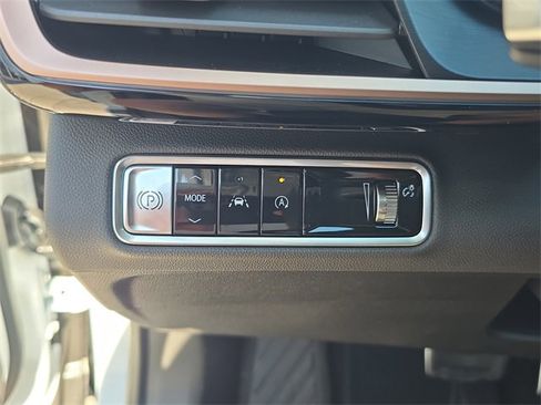 New 2026 Buick Envision Sport Touring image 24