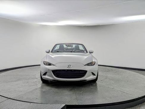 Used 2019 MAZDA MX-5 Miata Grand Touring w/ GT-S Package image 12