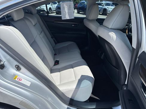 Used 2014 Lexus ES 350 w/ Premium Package FWD image 23