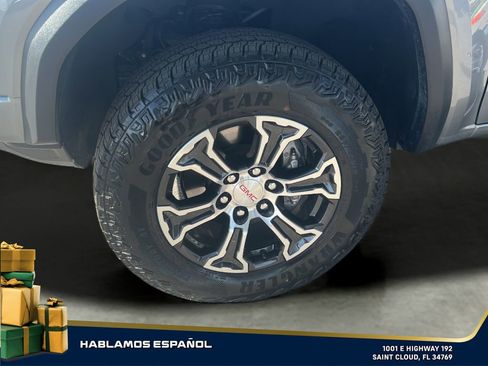 Certified 2025 GMC Canyon AT4 image 10