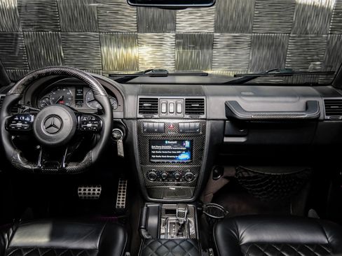 Used 2011 Mercedes-Benz G 550 image 13