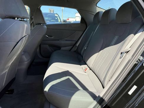 Certified 2023 Hyundai Elantra SEL w/ Convenience Package FWD image 11