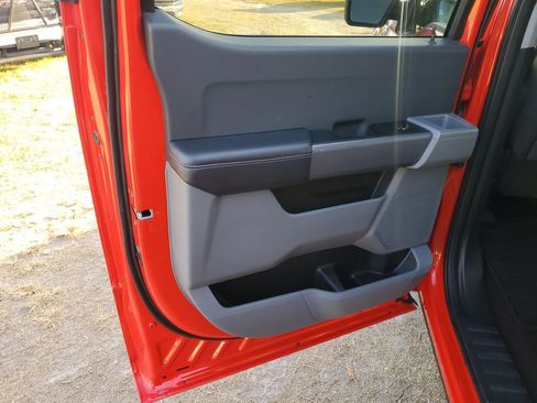 Used 2023 Ford F150 XLT RWD image 29