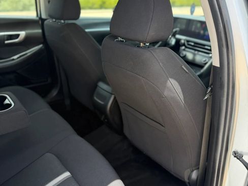 Used 2025 Hyundai Sonata SEL FWD image 29