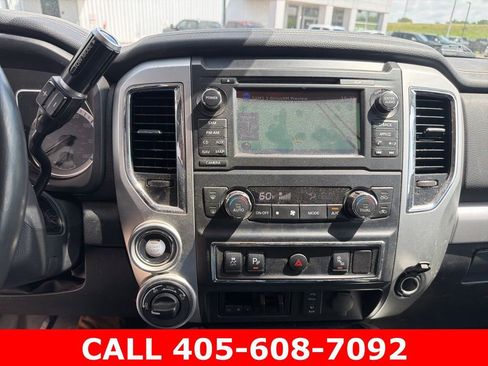 Used 2018 Nissan Titan PRO-4X w/ Pro-4x Utility Package AWD/4WD image 10