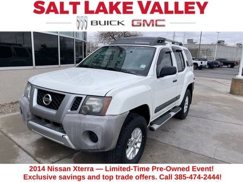 Used 2014 Nissan Xterra S image 2
