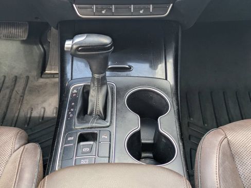 Used 2019 Kia Sorento SX FWD image 20