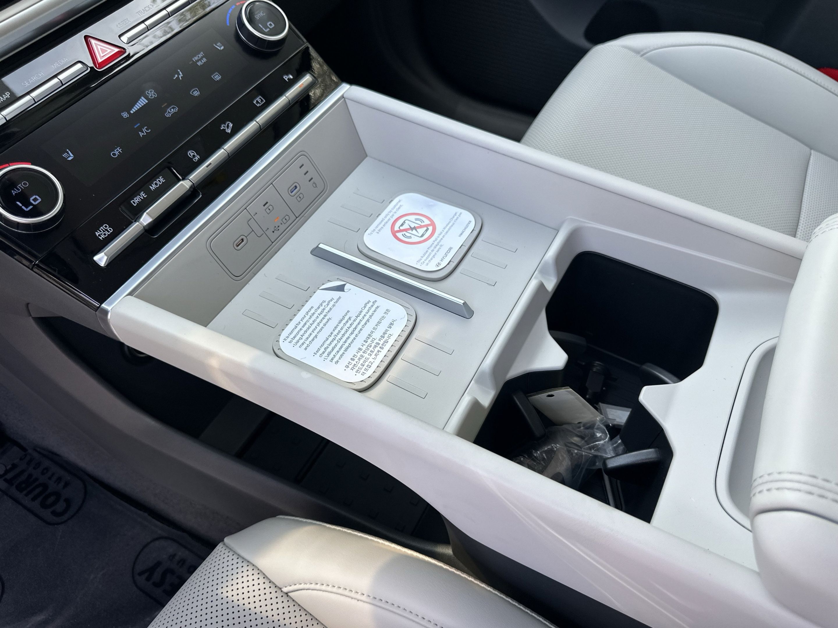 New 2027 Hyundai Santa Fe SEL FWD image 22