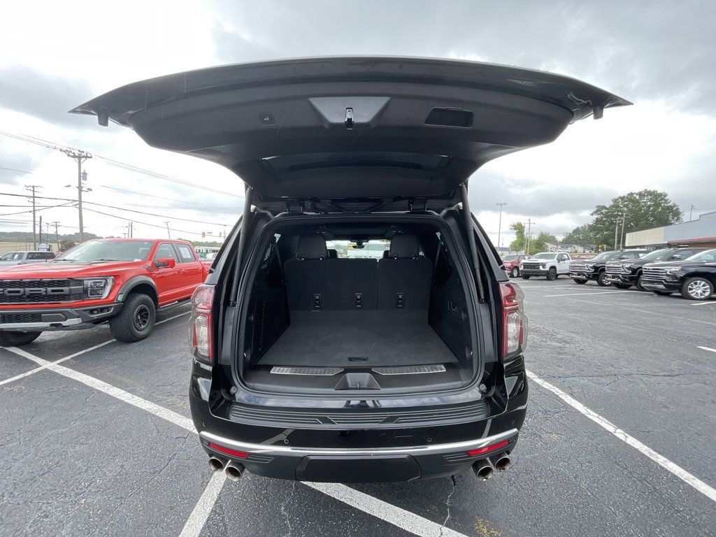 Certified 2021 Chevrolet Suburban Premier w/ Premium Package RWD image 27