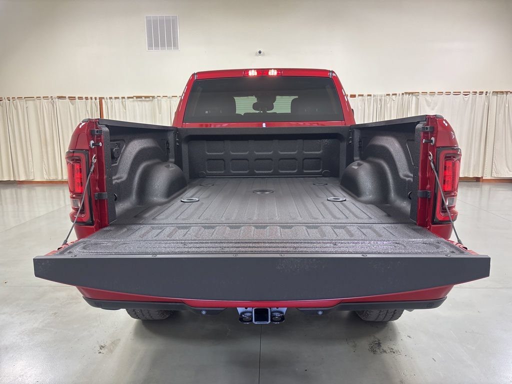 New 2026 RAM 2500 Big Horn AWD/4WD image 9