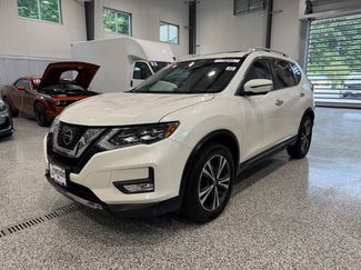 Used 2017 Nissan Rogue SL w/ SL Premium Package AWD/4WD video 1