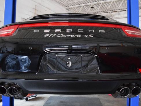 Used 2015 Porsche 911 Carrera 4S AWD/4WD image 21
