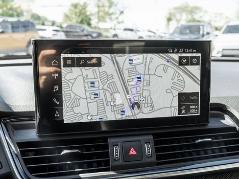 Used 2023 Audi SQ5 Premium Plus image 8