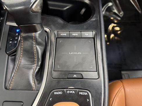 Used 2019 Lexus UX 200 w/ Accessory Package 2 FWD image 24