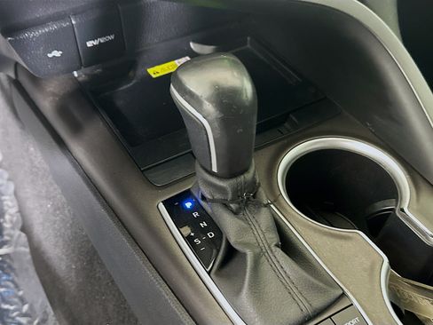 Used 2023 Toyota Camry XLE FWD image 21