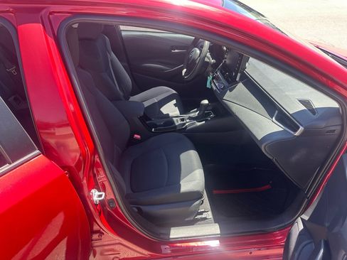 Used 2021 Toyota Corolla LE FWD image 19