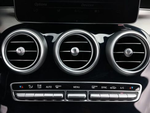 Used 2015 Mercedes-Benz C 63 AMG S image 40