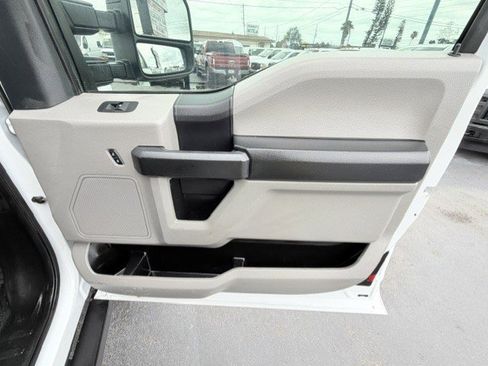 Used 2018 Ford F350 XL w/ Power Equipment Group AWD/4WD image 22