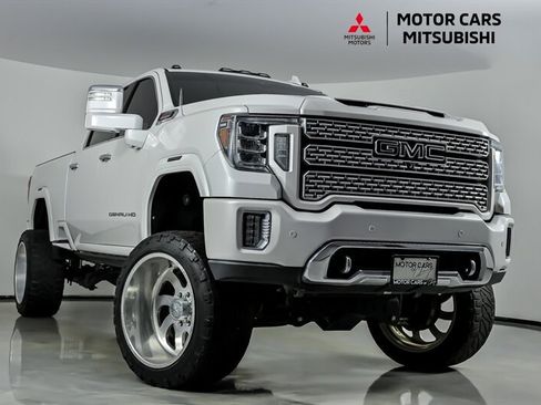 Used 2020 GMC Sierra 2500 Denali w/ Denali Ultimate Package AWD/4WD image 1